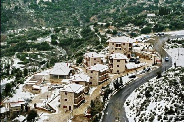 Koustenis Village Діміцана Екстер'єр фото